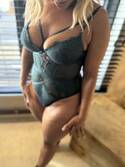 Vlaamse & Nederlandstalige escort.