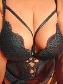 Franci,,, chaude et affectueux
