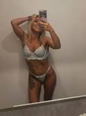 Chaud Adelina