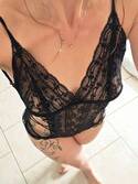 R O X Y ESCORTE