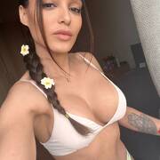 Carla (Photo #13)