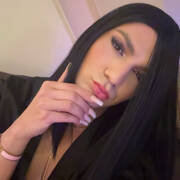 Rebecca Full (Photo #9)