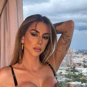 Victoria Parker (Photo #20)