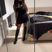 Gabriela Souza (Photo #11)