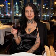 Gabriela Souza (Photo #16)