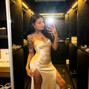 Gabriela Souza (Photo #11)