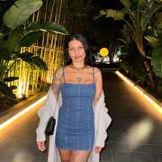 Gabriela Souza (Photo #8)