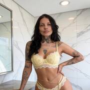 Gabriela Souza (Photo #5)