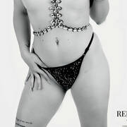 Esme - Les mille et une caresse