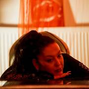 Julia ~  les mille et une caresse