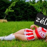 Zélie ~ les mille et une caresse