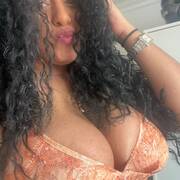 Karla (Photo #20)