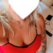 Laura Anal (Photo #24)