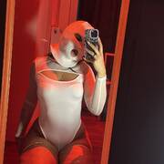 Melissa (Photo #1)