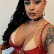 Massagem nuru