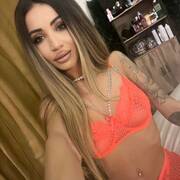 Jennifer (Photo #12)