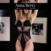 Emmily by Anna Berry (Photo #6)