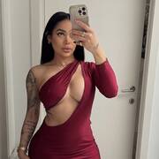 Vlaamse & Nederlandstalige escort.
