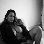 Ludmilla (Photo #44)