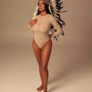 Ludmilla (Photo #25)