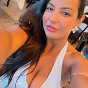 Ludmilla (Photo #17)