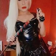 BLONDE CANON! (Photo #15)