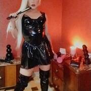 BLONDE CANON! (Photo #21)