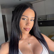 Julia (Photo #10)