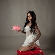 Julia (Photo #20)