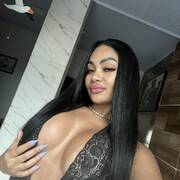 Zara Cherry (Photo #42)