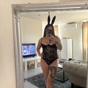 Luna Red (Photo #14)