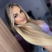 Isabelle Rodrigues new