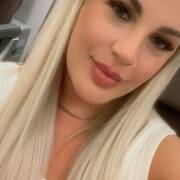 Isabelle super girlfriend (Photo #10)