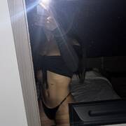 Larissa (Photo #6)