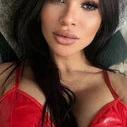 Anna Riley (Photo #13)