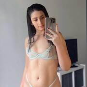 Angelina (Photo #22)