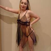 Stefania xxx (Photo #25)