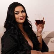 Yasmin hot (Photo #13)