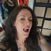 Leonie