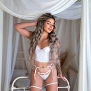 Katharine (Photo #12)