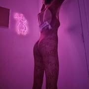 Chloe_sm69