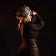 Lucia (Photo #17)