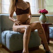 Sandra (Photo #1)