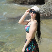 Yasmin (Photo #4)