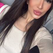 Caroline (Photo #16)