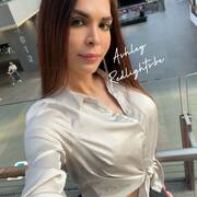 Ashley (Photo #10)