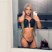 Larissa TS (Photo #14)