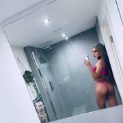 Larissa TS (Photo #6)