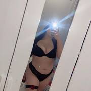 Yasmin (Photo #46)