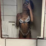 Amora (Photo #1)